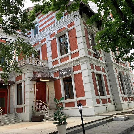Roger'S Hotel Ruse Exterior foto